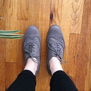 Women’s suede oxfords